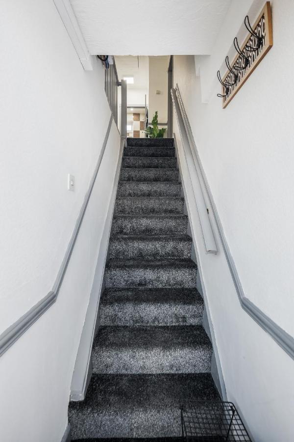 Heathrow 2-Bedroom Maisonette With Parking West Drayton  Exterior foto